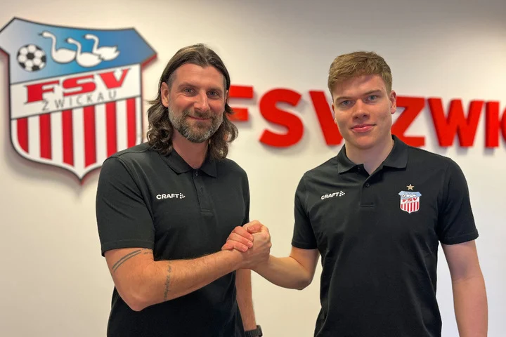 Kilian Senkbeil bleibt dem FSV Zwickau treu – Vertragsverlängerung bis 2027